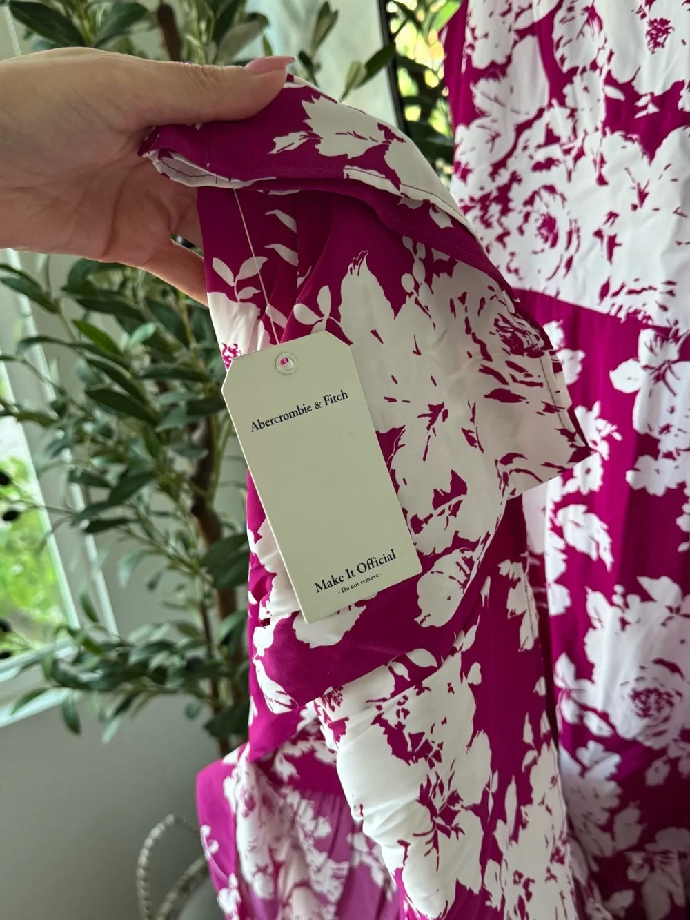 Abercrombie & Fitch Fuchsia & White Floral Tiered Maxi Party Occasion Dress M
